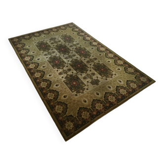 Louis de Poortere carpet