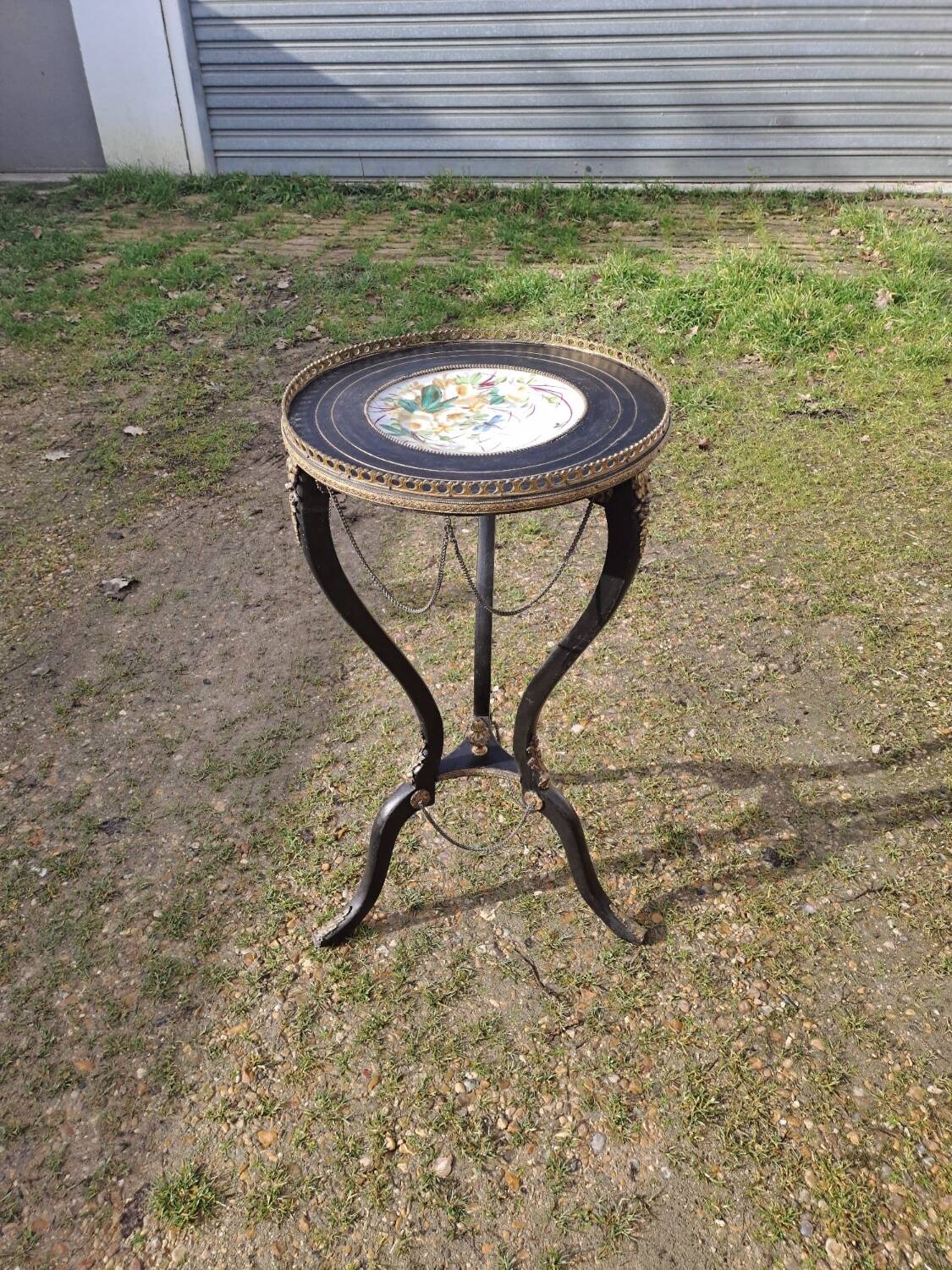 Louis XV style porcelain pedestal table