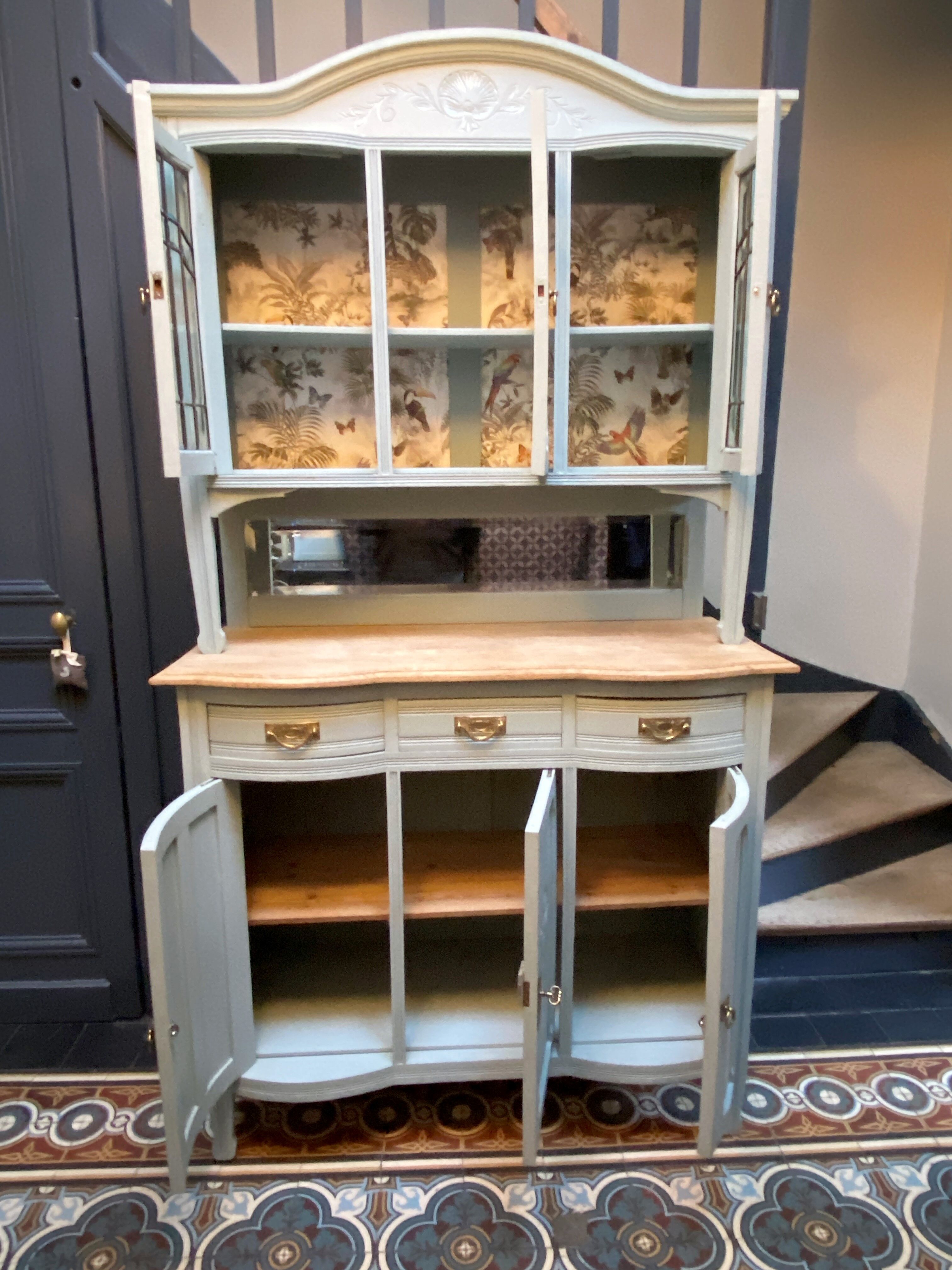 Two-body buffet cupboard