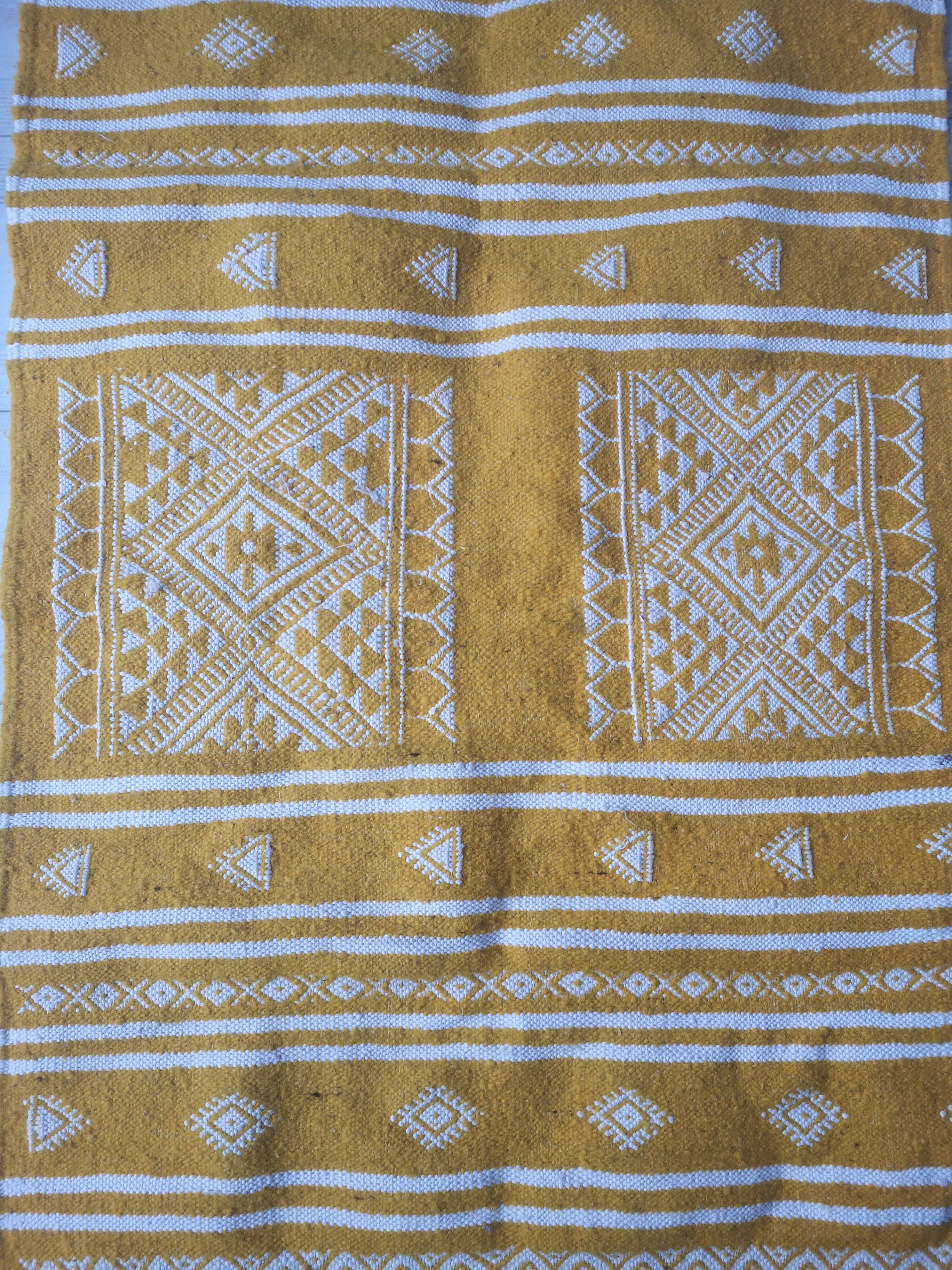 Kilim carpet in handmade wool