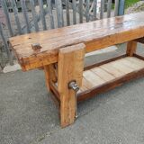 Carpenter's workbench