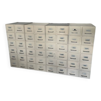 Metal drawer lockers
