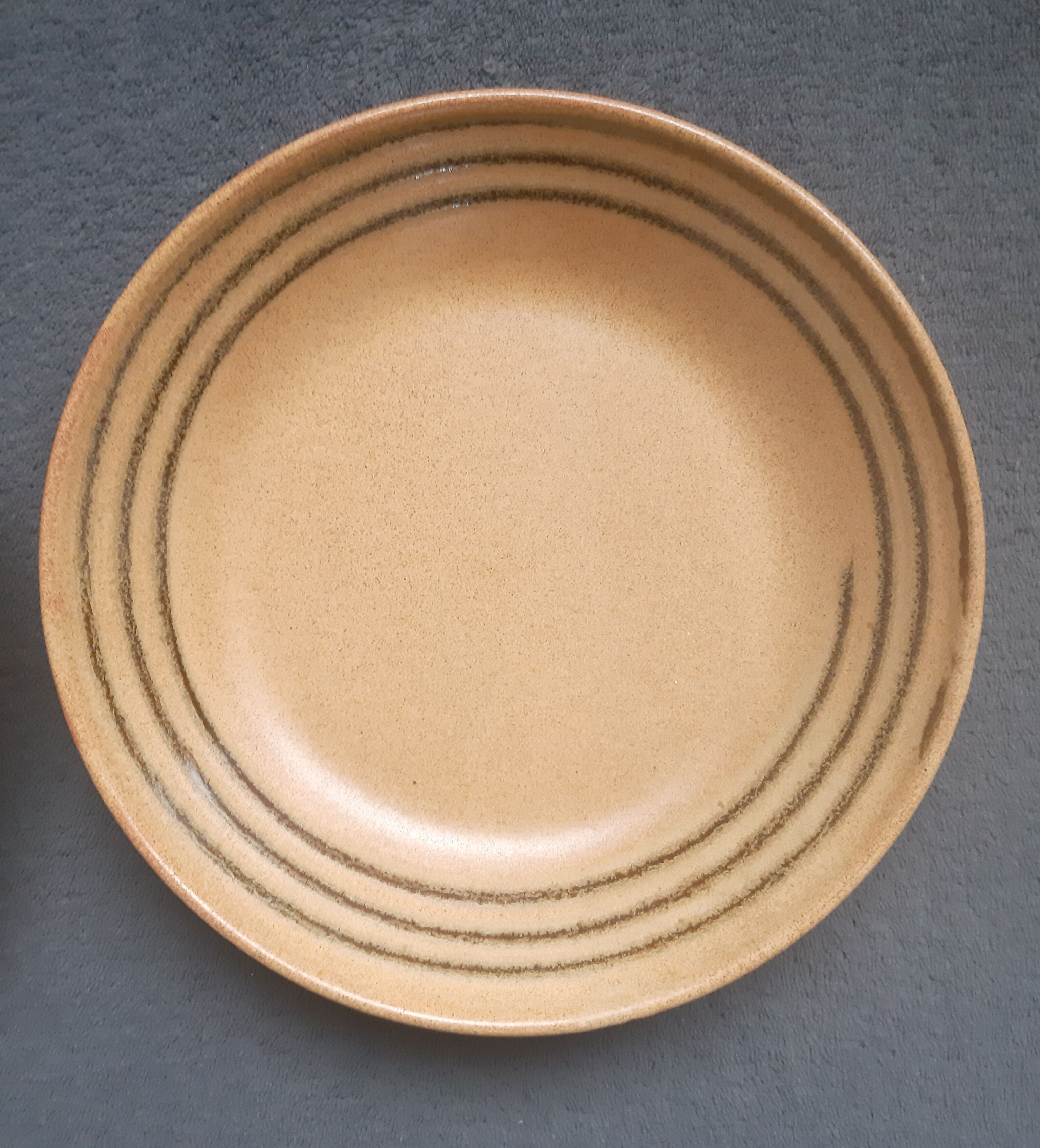 Stoneware deep dishes