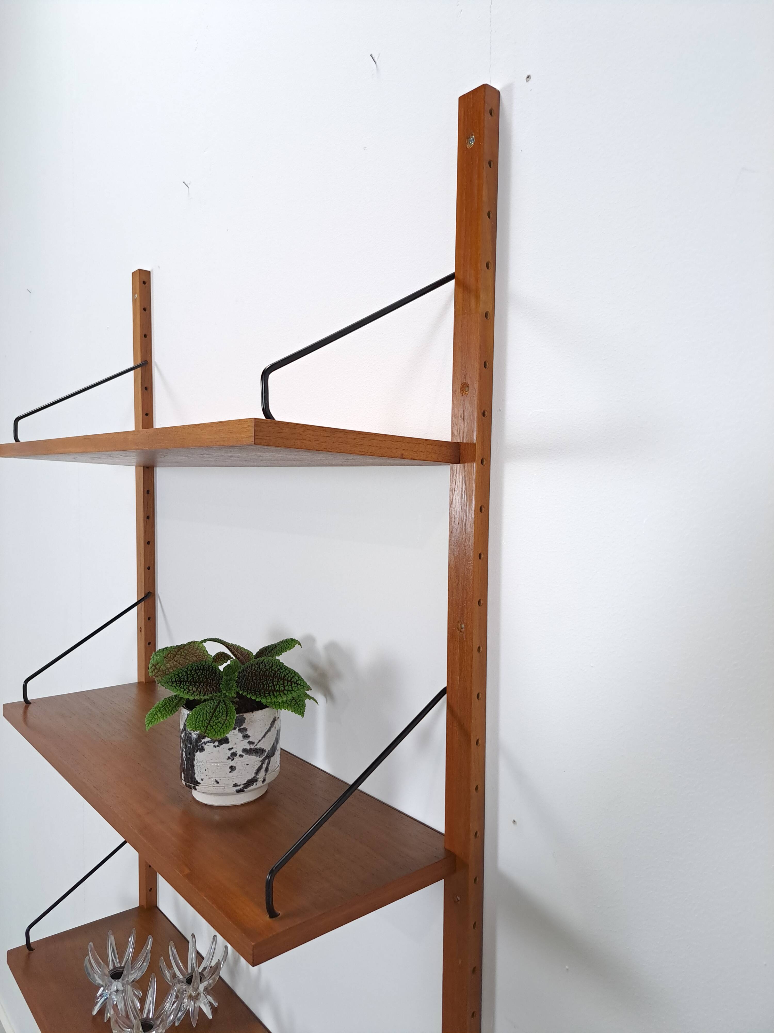 Modulair Deens Royal systeem Poul Cadovius CADO teak