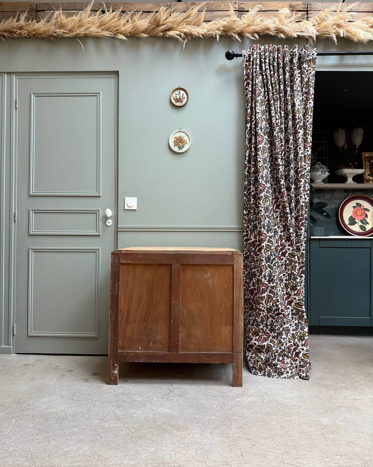 Art Deco chest of drawers (restored)
