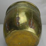 Ancien cache-pot en laiton doré