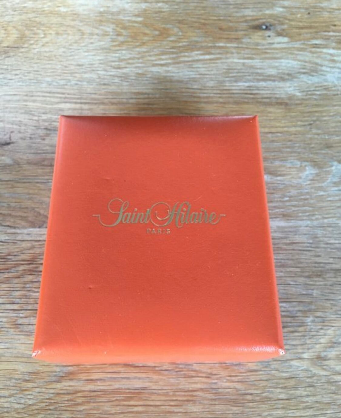 Salt and pepper shakers Saint-Hilaire