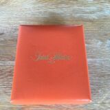 Salt and pepper shakers Saint-Hilaire