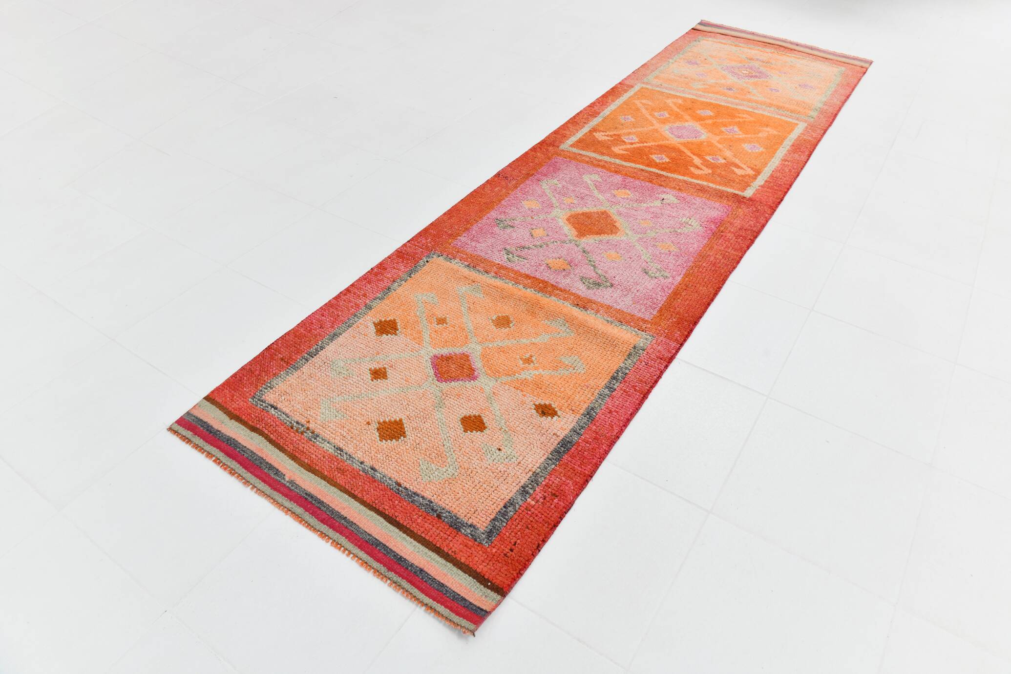Pastel Tones Geometric Turkish Vintage Hallway Runner Rug, 95x345 Cm