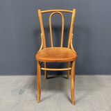 Set of 4 wooden bistro chairs with graceful seats