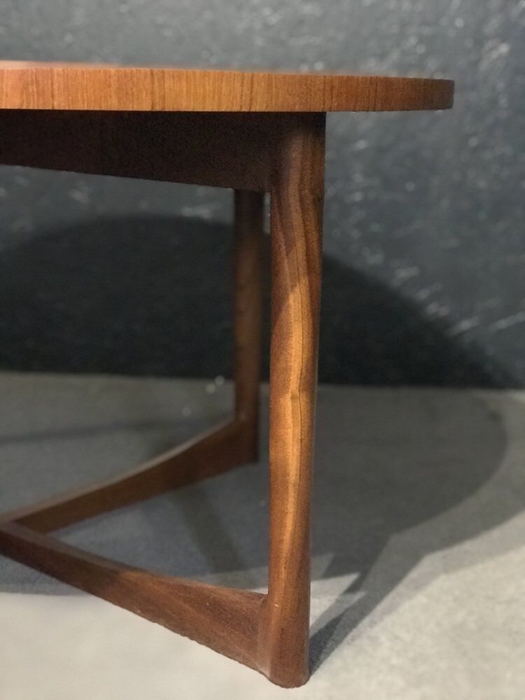 Mid-century round teak collection Starburst coffee table by Tom Robertson for McIntosh