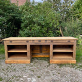 Large store counter