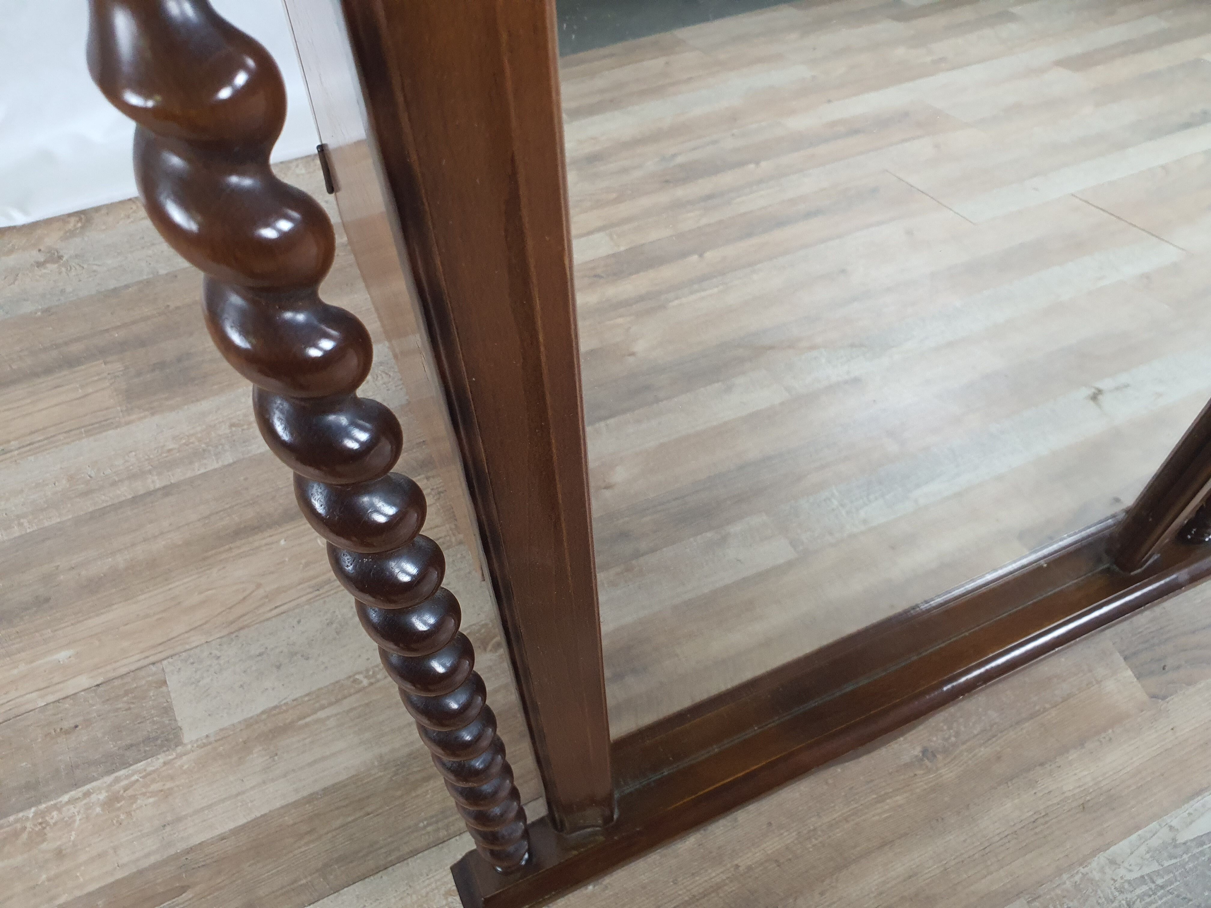 Vintage turned mirror from 80s