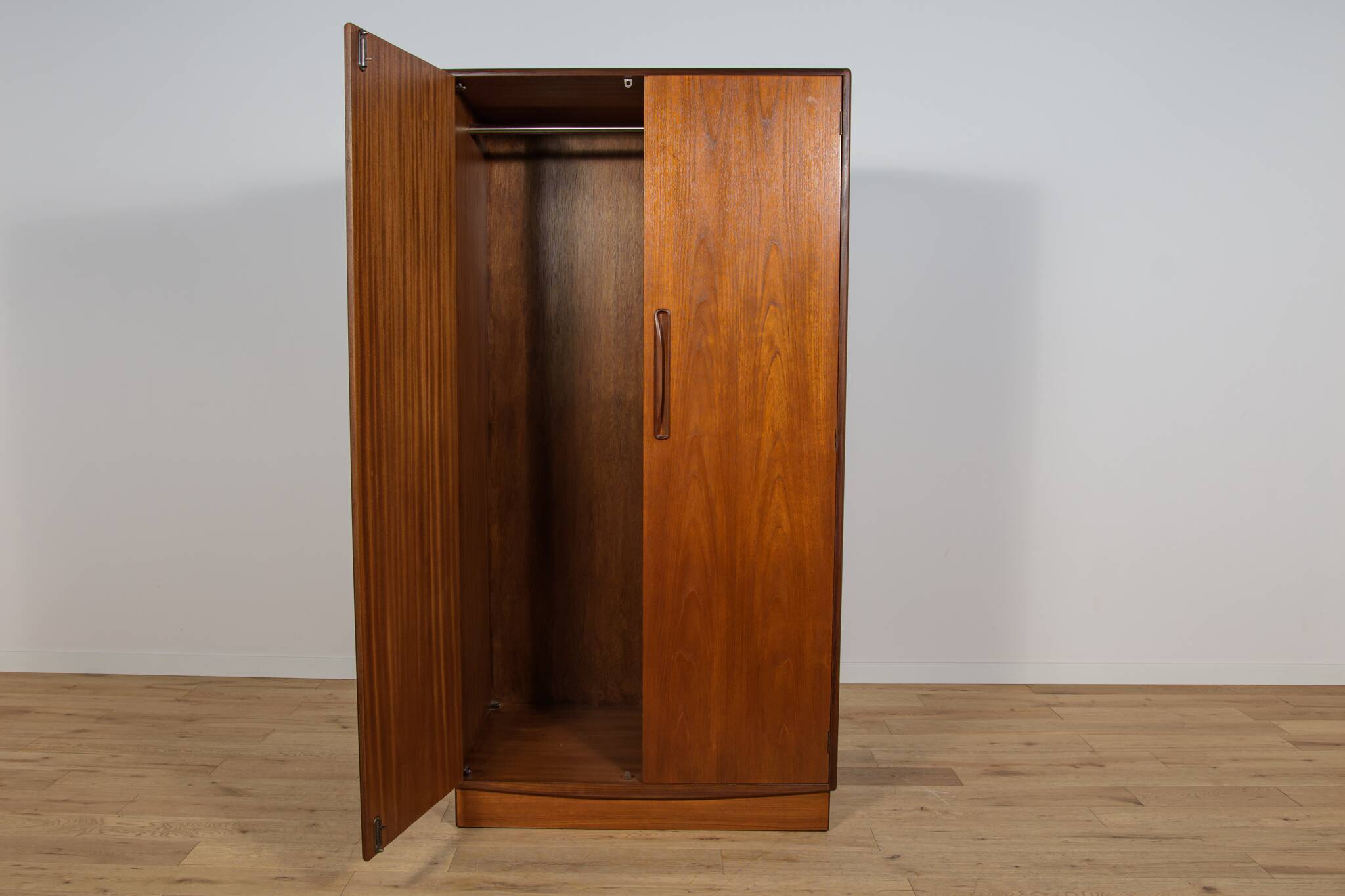 Mid-Century Teak Wardrobe from G-Plan, United Knigdom, 1960s
