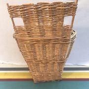 Old harvest basket picking in wick tressé vintage decoration