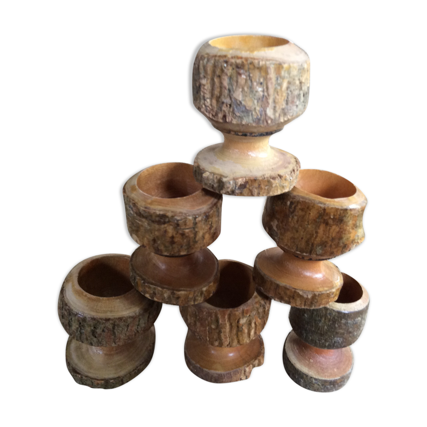 Series of 6 wooden coquetiers