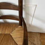 Wood and straw banquette