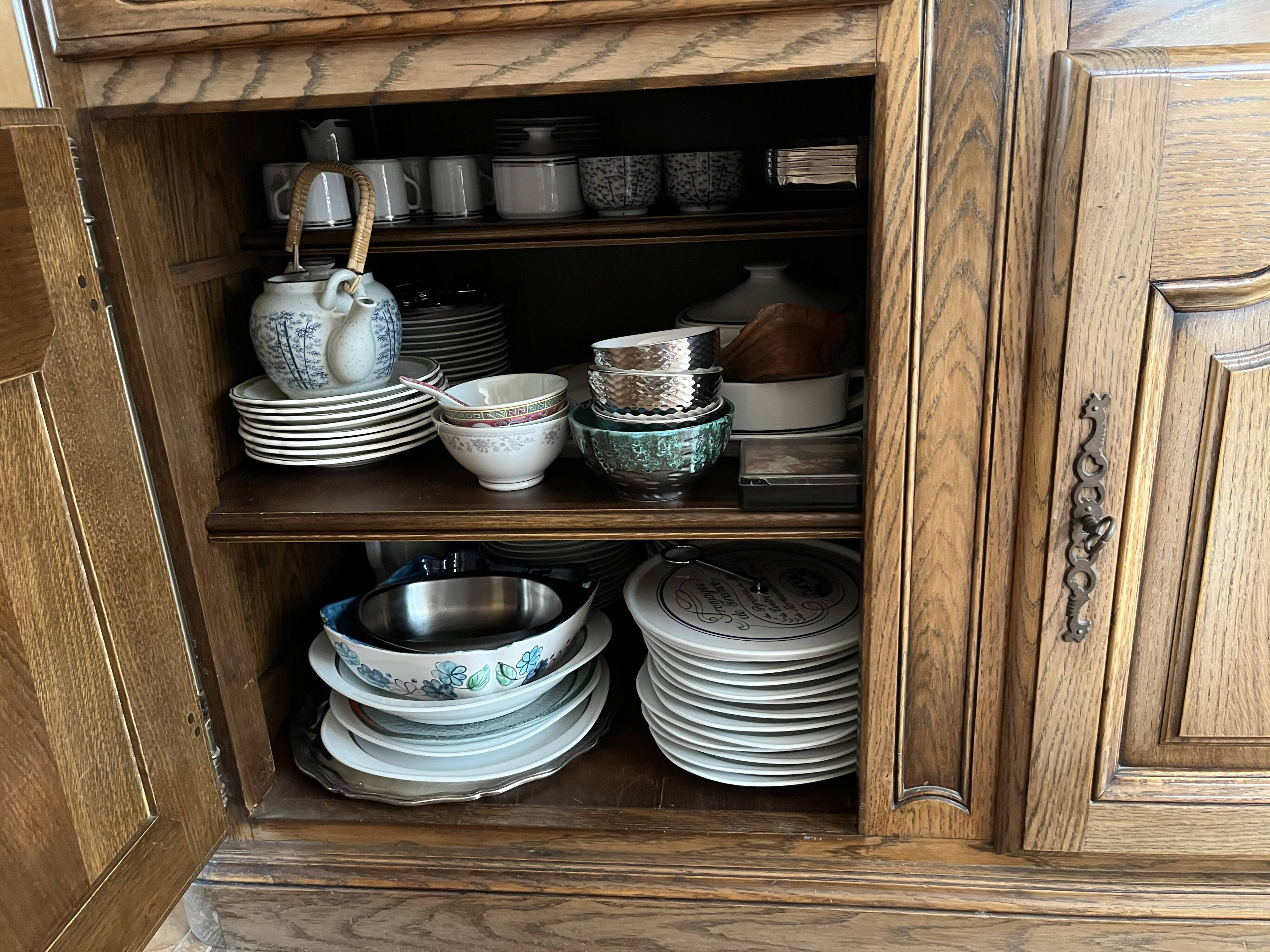Buffet bas 3 portes en chêne