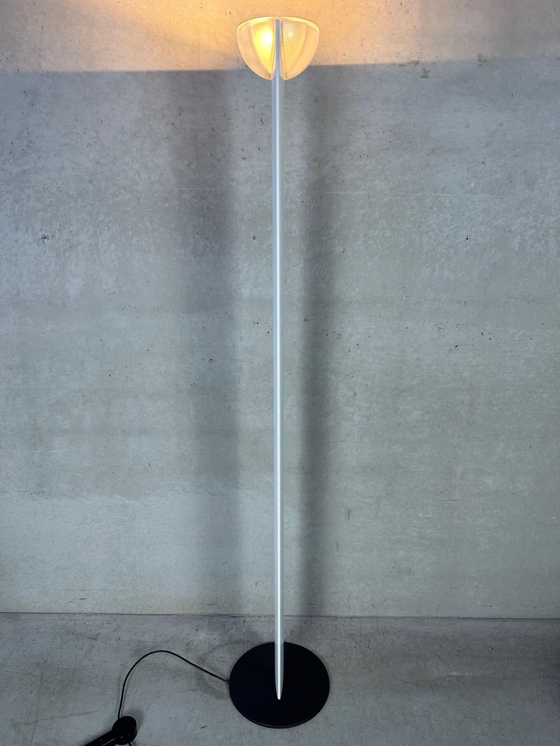 Gianfranco Frattini 'Adonis' floor lamp – Luci Italia 1980s