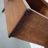 Table d'appoint ancienne en bois fruitier de style rustique français, XIXe siècle