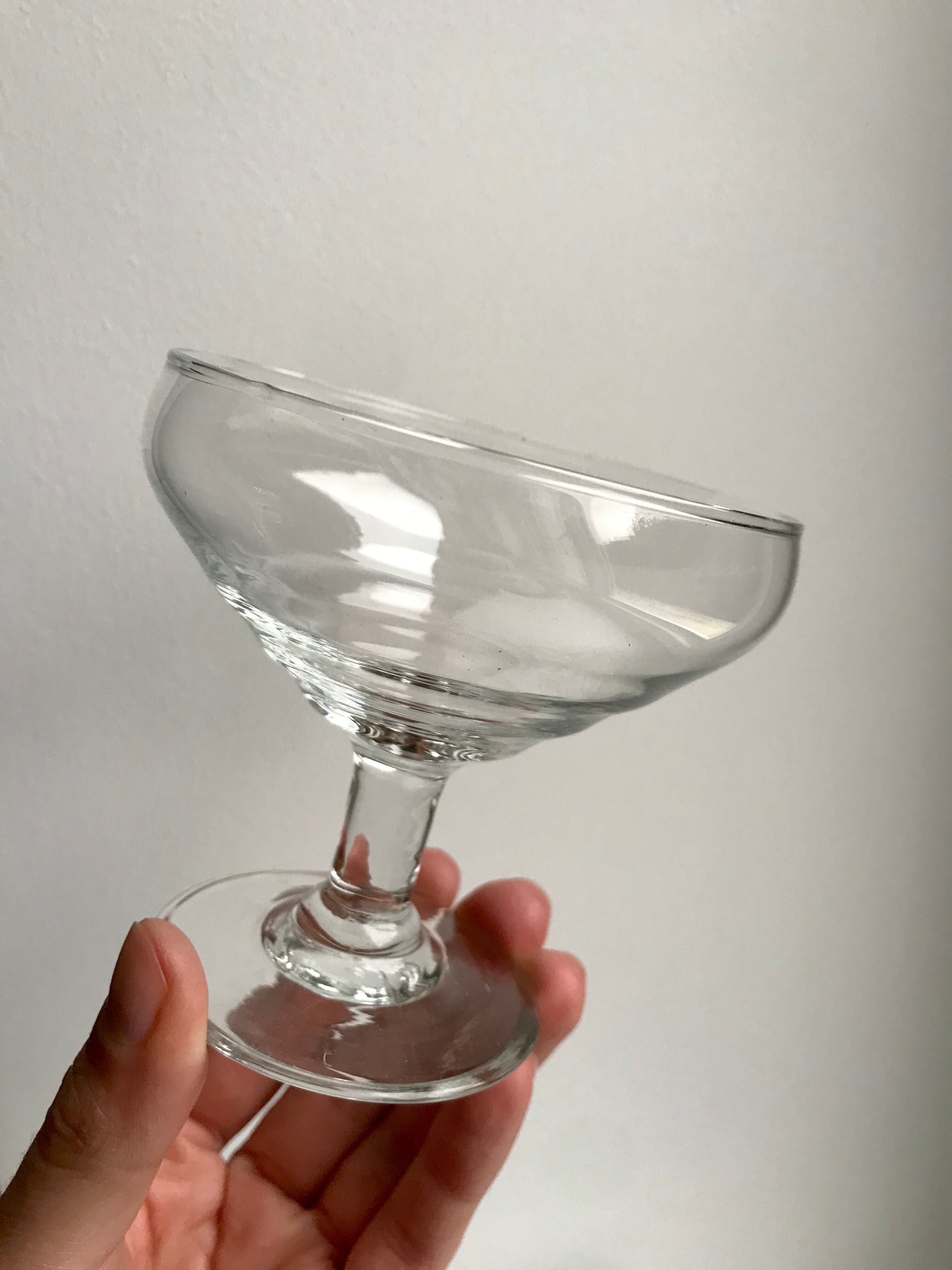 Set of 5 champagne glasses old 40-50 years