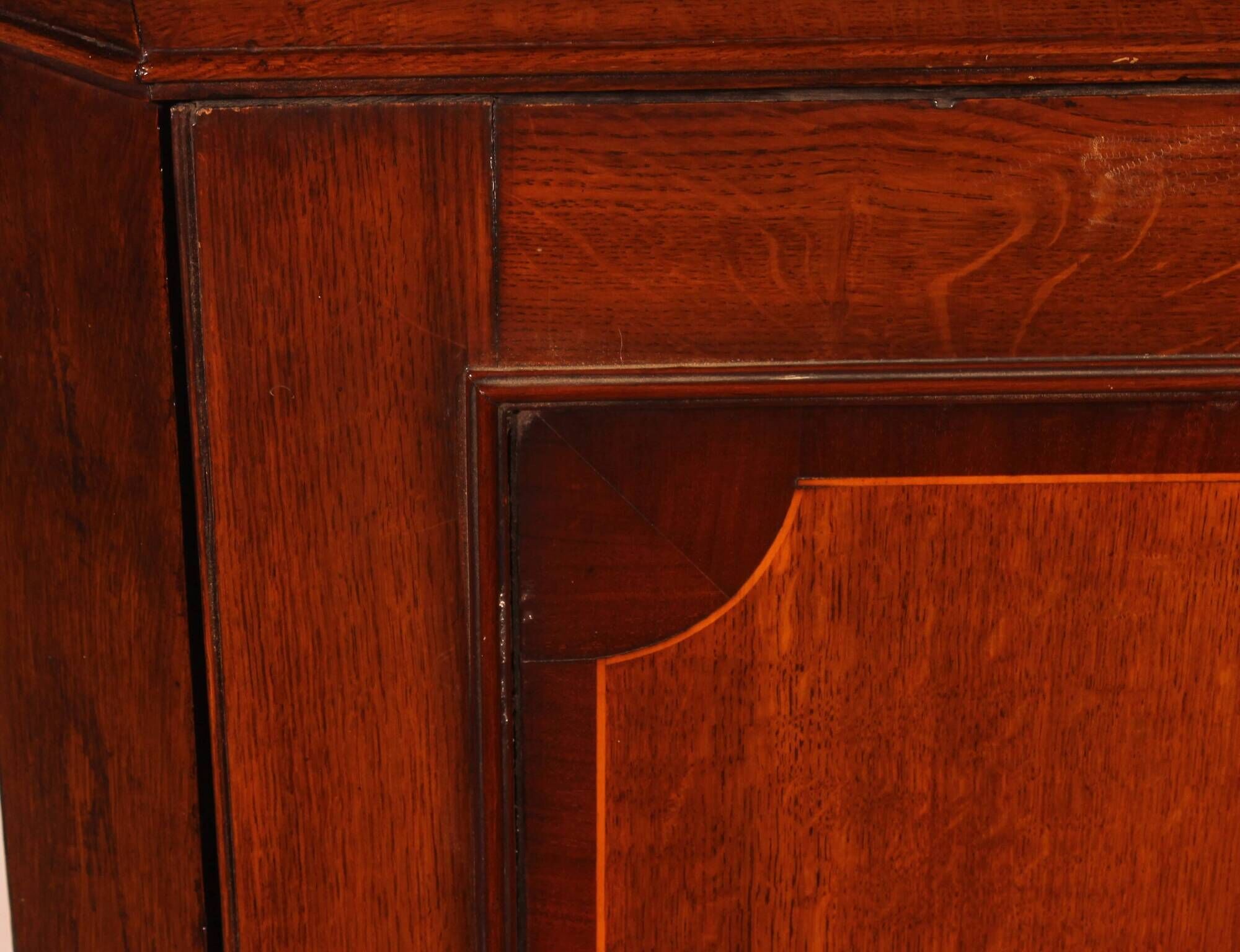 Georgian Oak Corner Cabinet - 18th Century