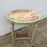 Pedestal table