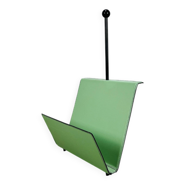 Postmodern magazine rack by Porada Arredi, green leather, 1980s Memphis.