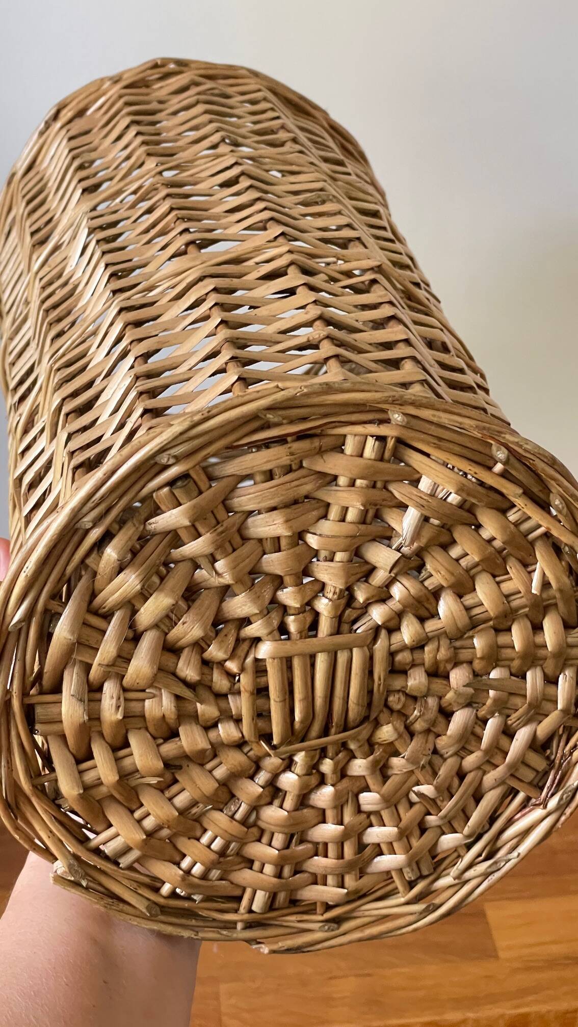 Porte-parapluie en rotin vintage
