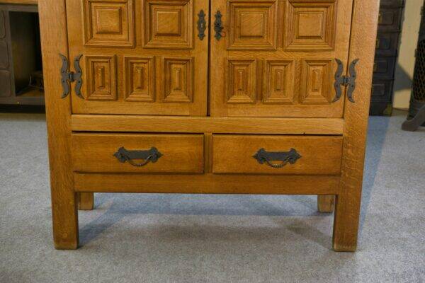 Armoire 2 portes 2 tiroirs en chêne massif et fer forgé style rustique 1960’s