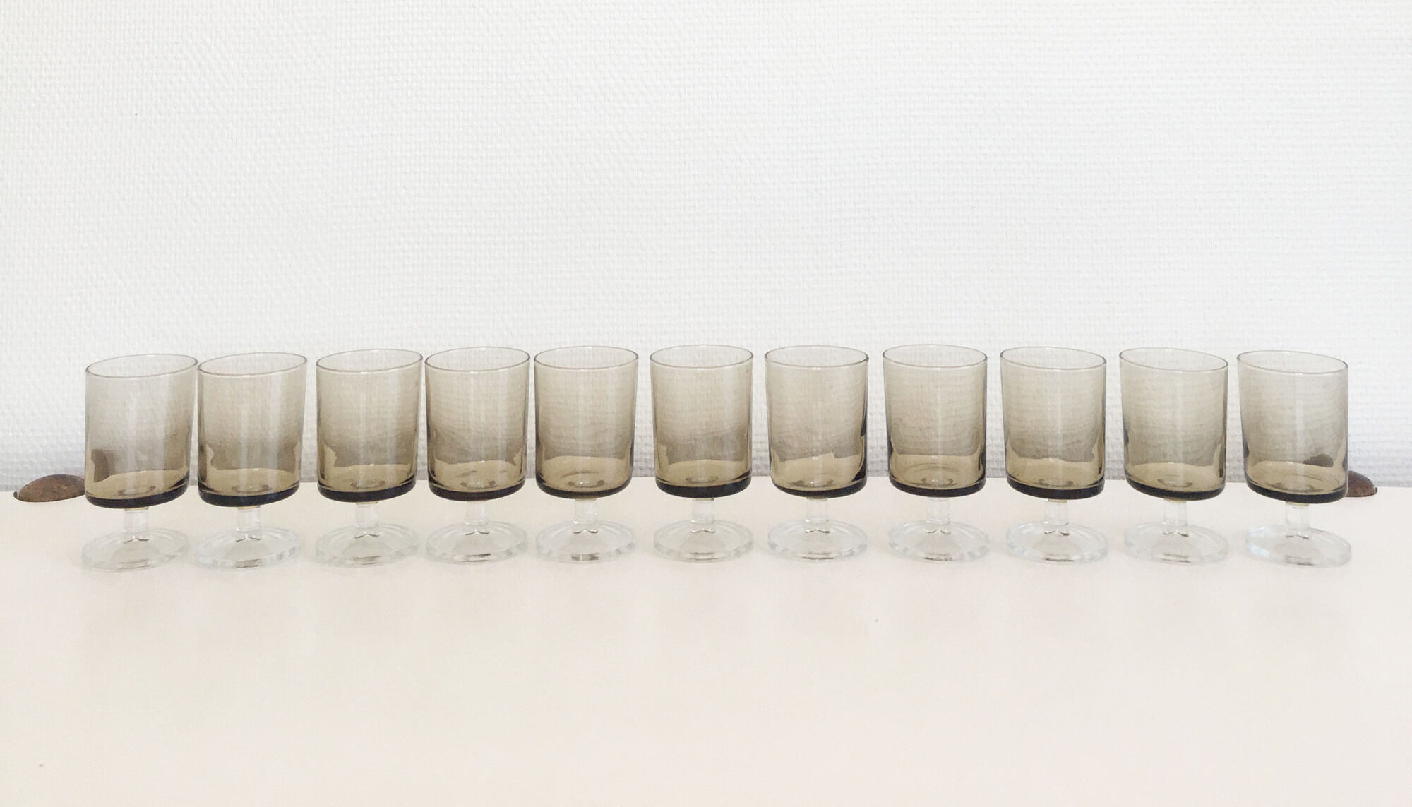 Lot of 11 Luminarc 1970 black smoked glass wine glasses