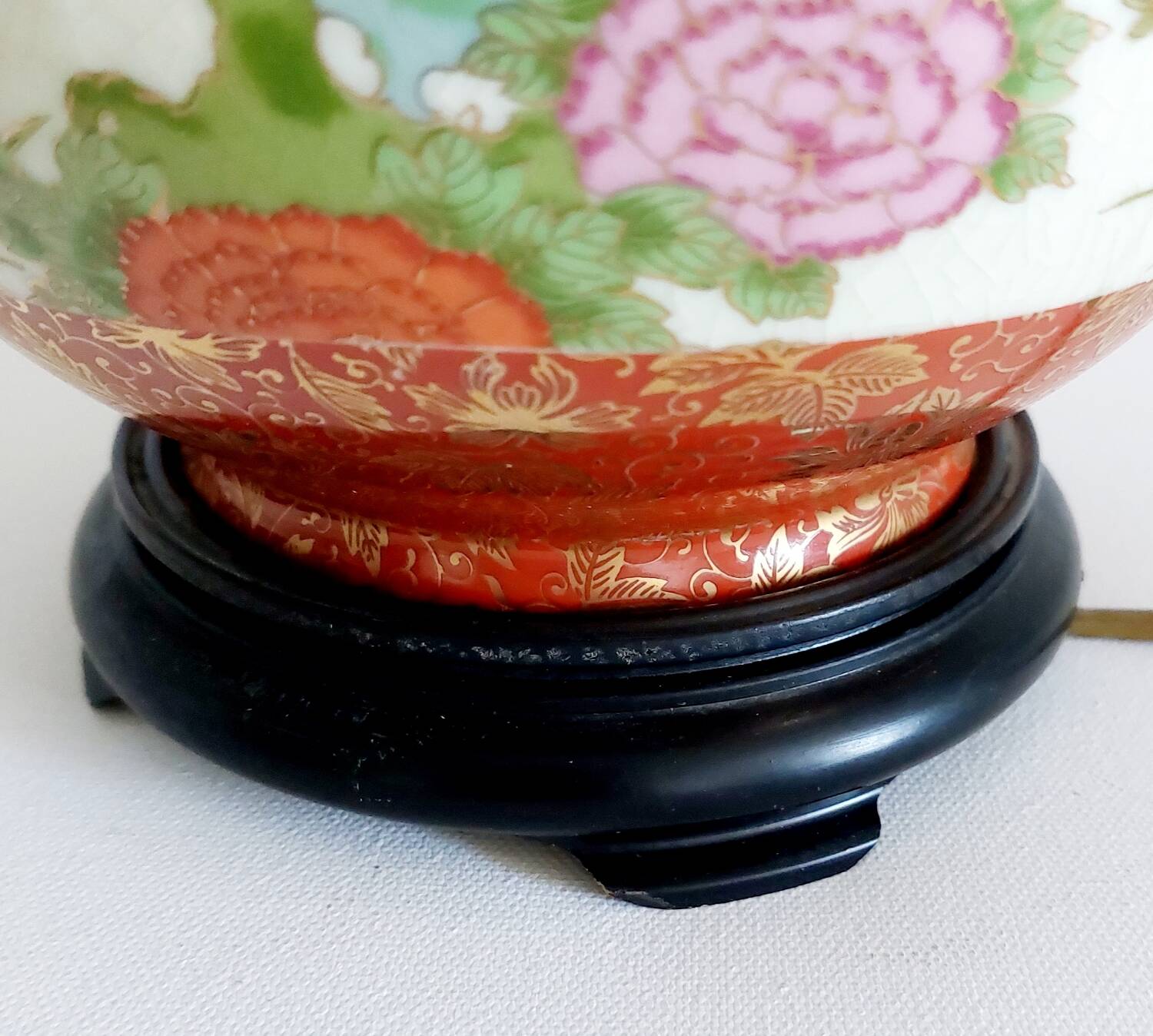 Japanese porcelain lamp