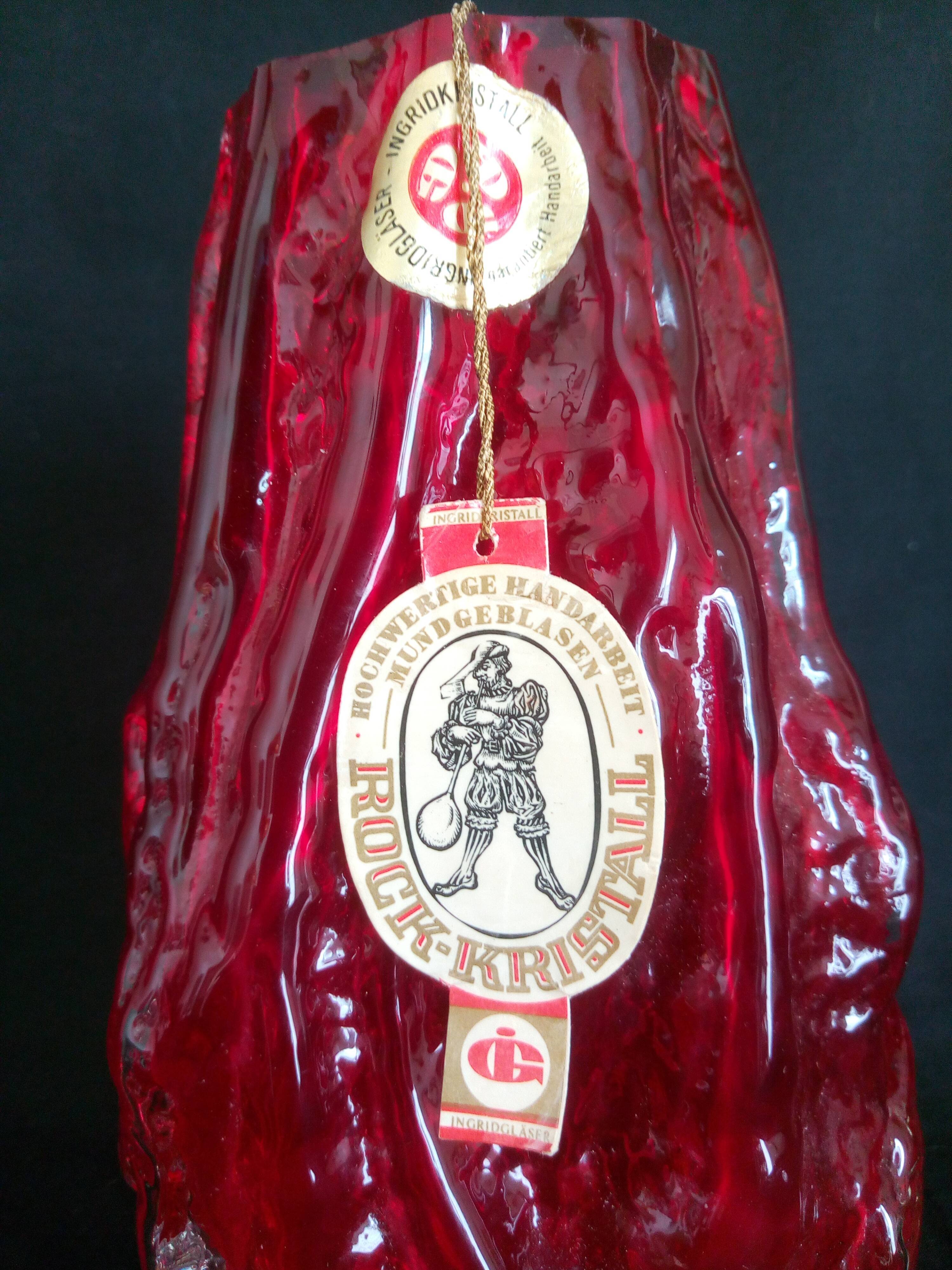 Mouth-blown rock crystal vase, red, Glassworks Ingrid, Germany