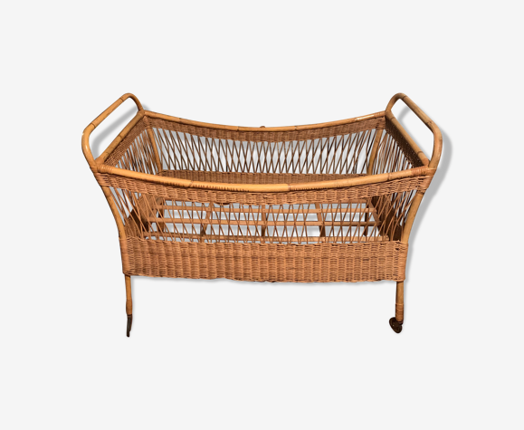 Berceau en rotin années 50