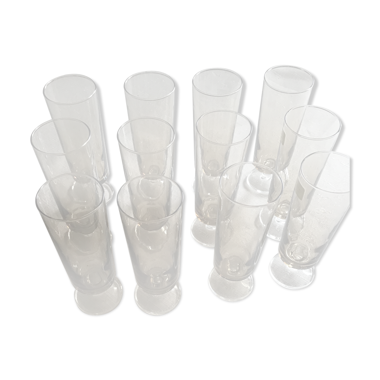 12flutes a champagne model suede at Lumirac in smoked glass