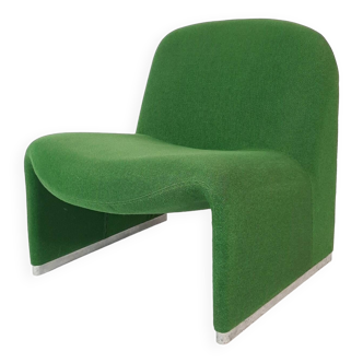 Alky armchair