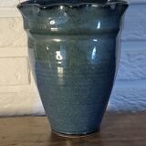Stoneware cache pot