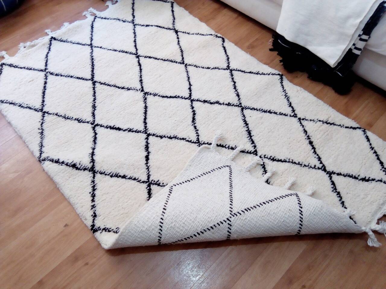 Tapis tribal marocain Beni Ourain - Poil long - Laine naturelle - 180 x 120 cm