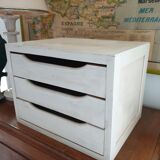 Binder with wooden backrest