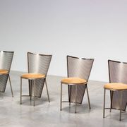 Frans Van Praet ensemble de quatre chaises Sevilla postmoderne 1990