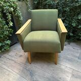 Fauteuil vintage vert olive restauré