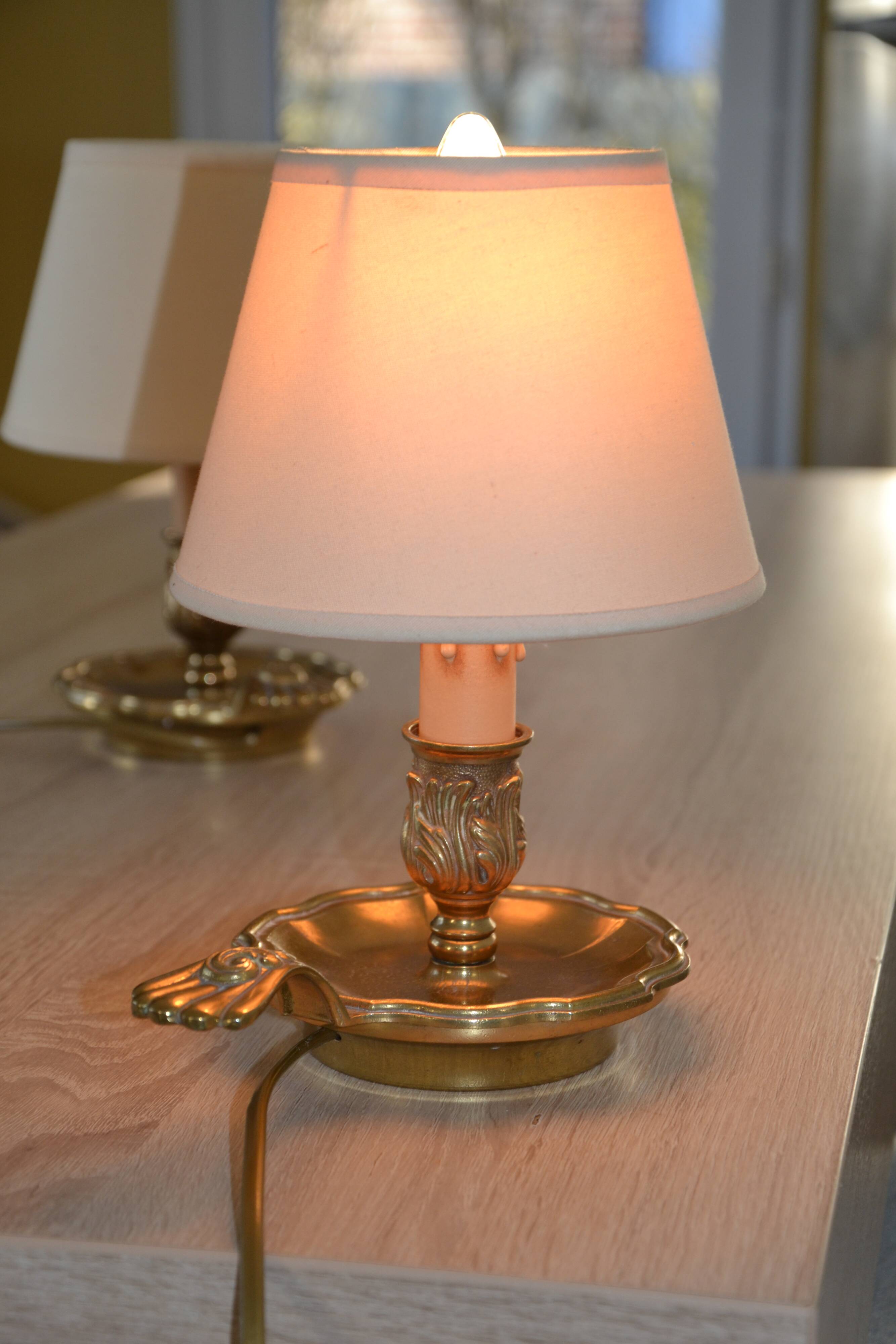 2 basement/bedside lamps in bronze