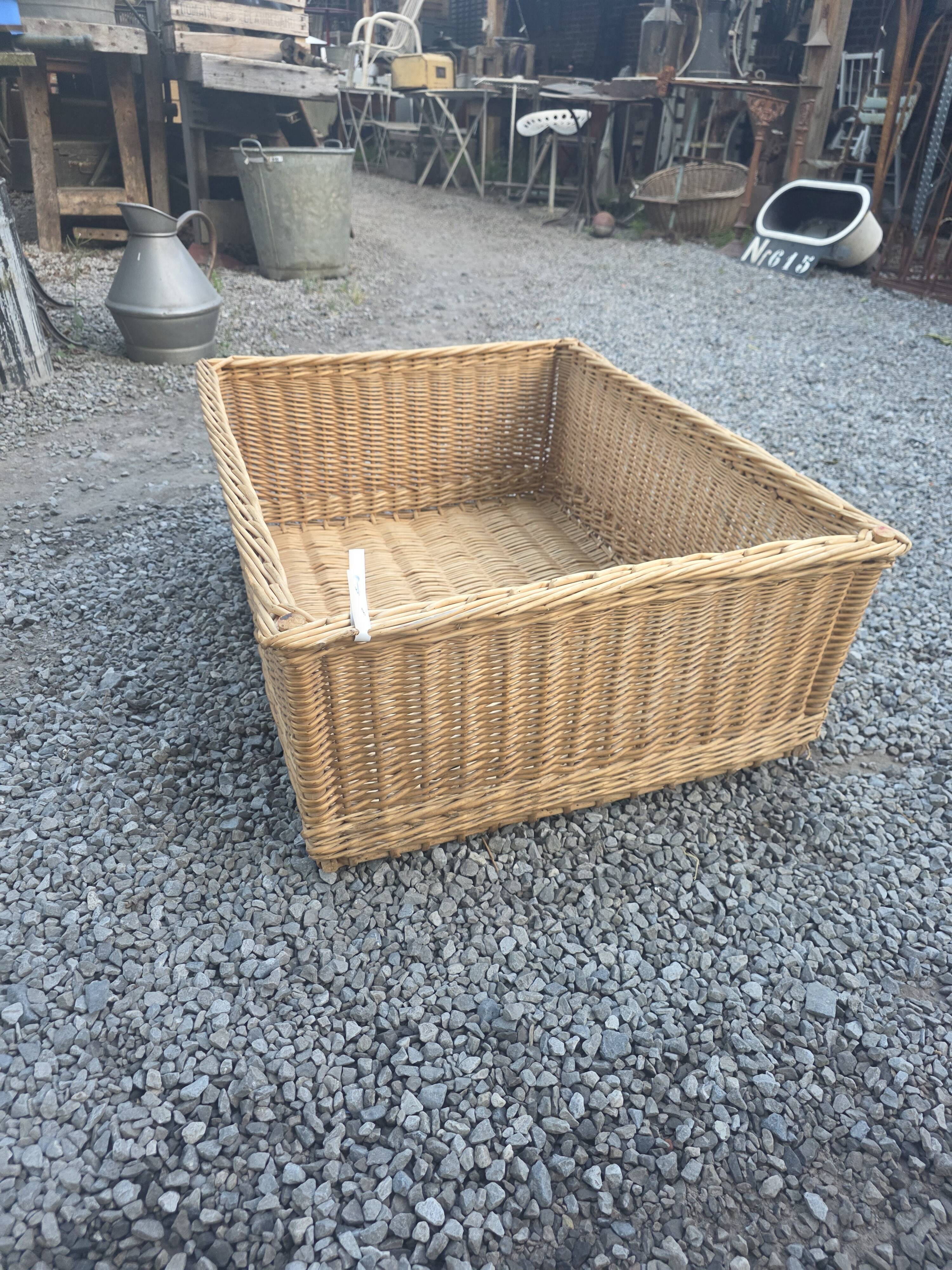 Panier en osier grand modèle