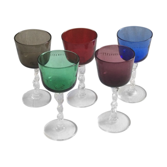 Lot de 5 verres à liqueur au pied torsadé année 1960