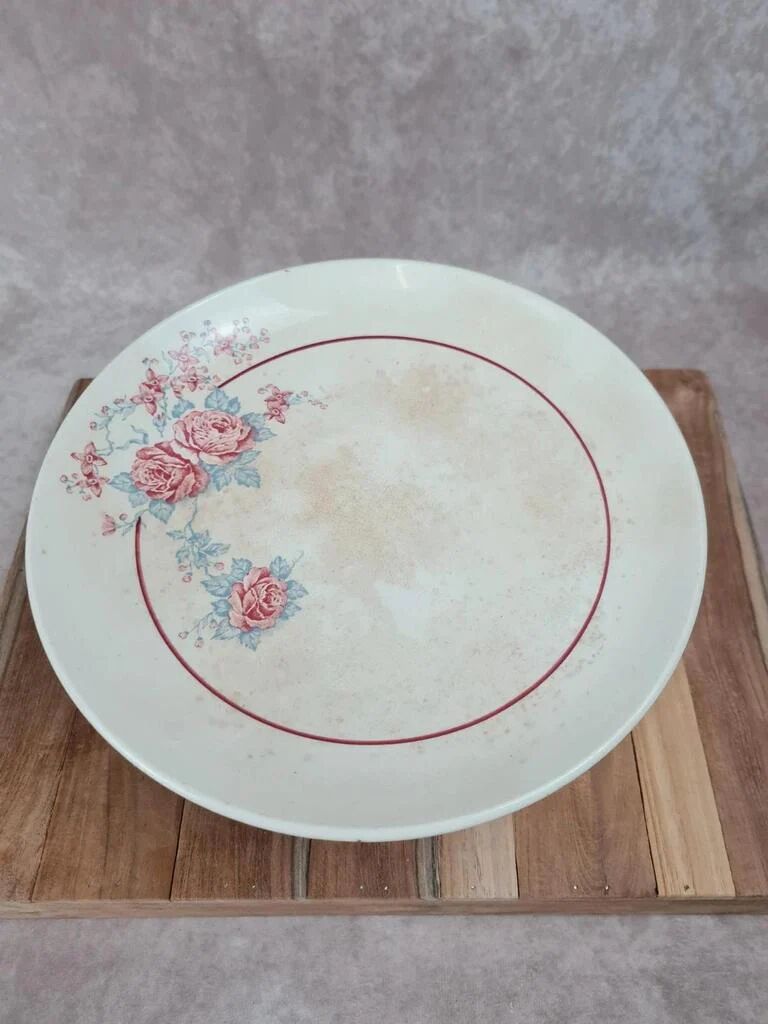 Antique compote dish from Saint-Amand, model "Thalie"