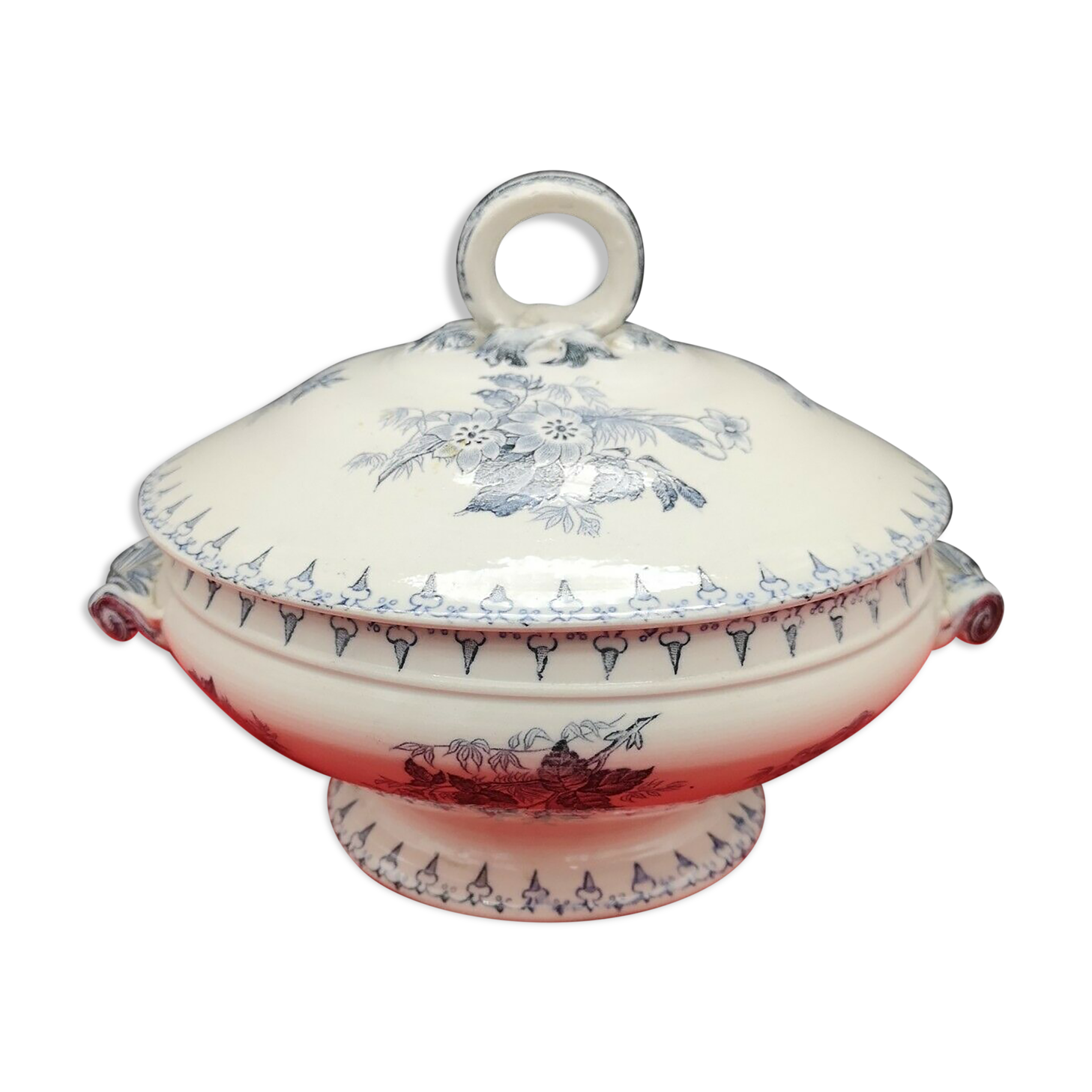 Vegetable or small soup pot in earthenware Sarreguemines model Flora