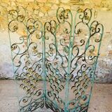 Screen, Art Deco wrought iron with floral decorations circa 30's