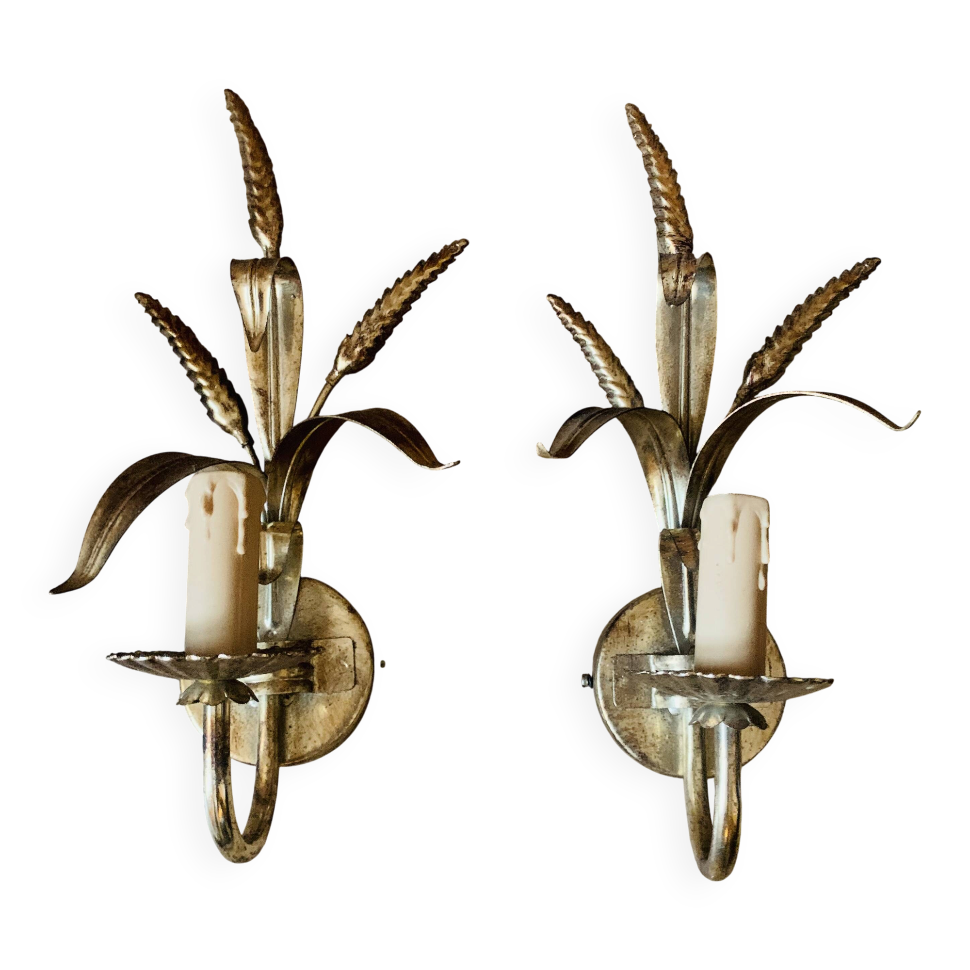 Pair of wheat spike wall lights in gold metal