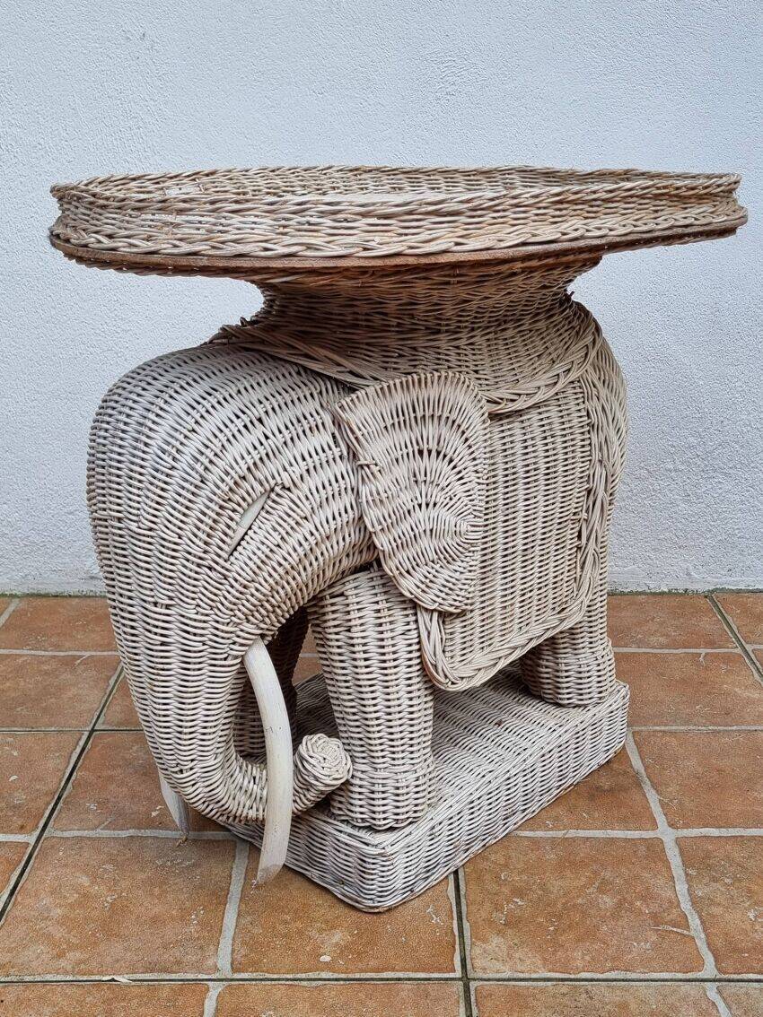 Table d'appoint, éléphant en rotin vintage, années 70