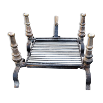 Fireplace channels with barbecue grill